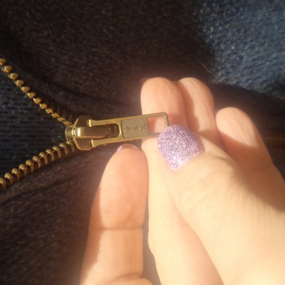 Penguin 🐧 Zip Hoody - Picture 3 of 6